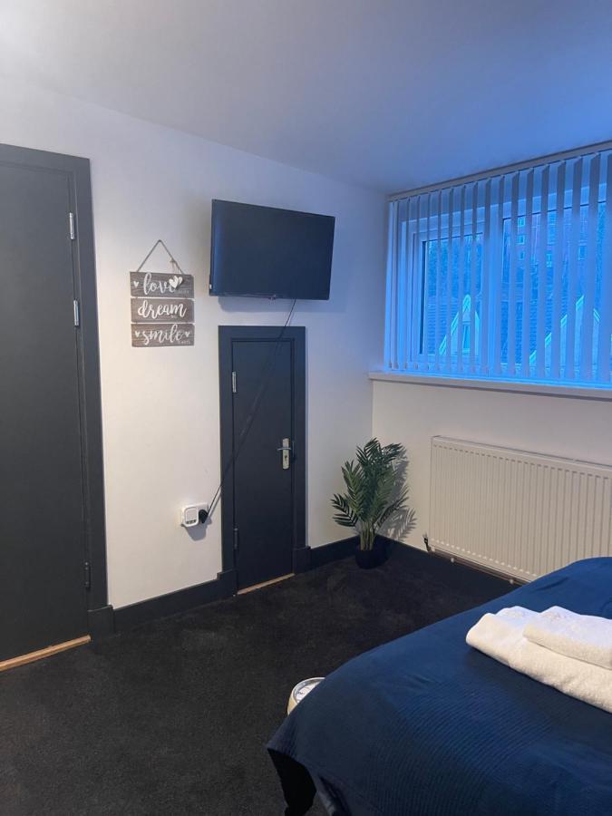 Elegant Studio1 Netflix Bathroom Close To Beach Swansea Exterior photo